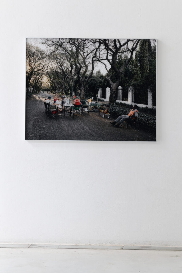 Mikhael Subotzky - Street Party, Saxonwold - 2008 - Studio la Città - Verona - Arte contemporanea