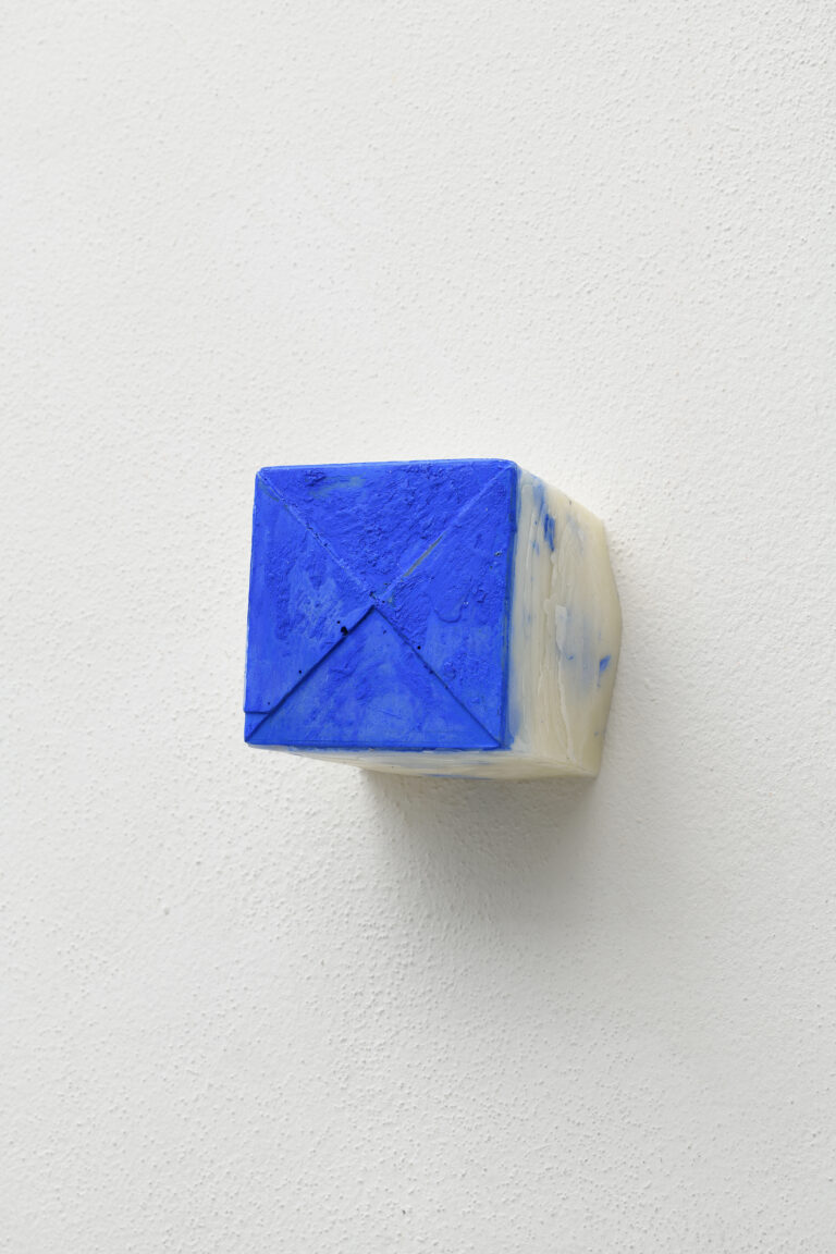 Stuart Arends - X-17 (Blue Heaven Again) - 2025 - Studio la Città - Verona - Arte contemporanea