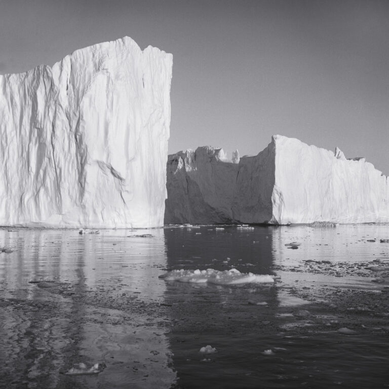Lynn Davis - Iceberg XXIX, DIsko Bay, Greenland - 2016 - Studio la Città - Verona